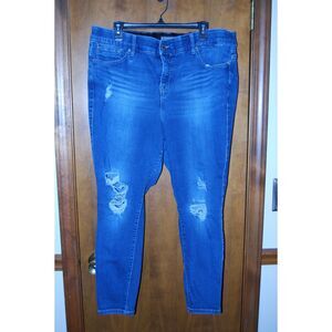 TORRID BOMBSHELL SKINNY PREMIUM STRETCH JEANS SIZE 22S